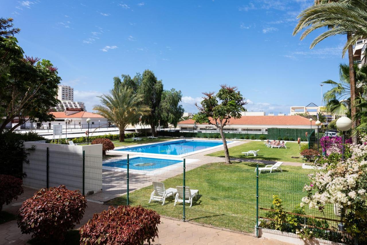 Apartment Home2book Paradise Cristianos, Pool & Wifi